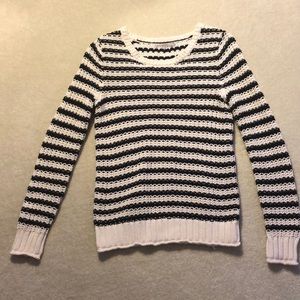 Gap knit sweater